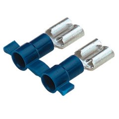 titreşime dayanıklı dişi bağlantı kesme pirinç ve kalay kaplama mesafesindedir. Mavi vinil mahfaza içinde yalıtımlı varil. Bu 0.187 x 0.02'' sekme boyutuna sahiptir (4.8 x 0.5 mm) ve destekler 16-14 AWG (1.5-2.5 mm²) bir tel aralığı. Bu 0.77'' olan (19.6 