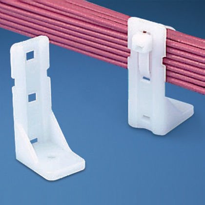 Pan-sonrası soğukluk siyahtır ve 10. (M5) vidasını gerektirir. Bu. Bu minyatür, orta ve standart kablo bağları ile birlikte kullanılır 1.06'' uzunluk x 0.72'' x 4.60'' yüksek (26.9 x 18.3 x 116.9 mm). Ölçer 100 paketler gelir.