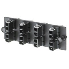LC OM2 FAP fosfor bronz bölünmüş kollu sekiz LC dubleks modlu fiber optik adaptörler (Siyah) ile yüklendi.