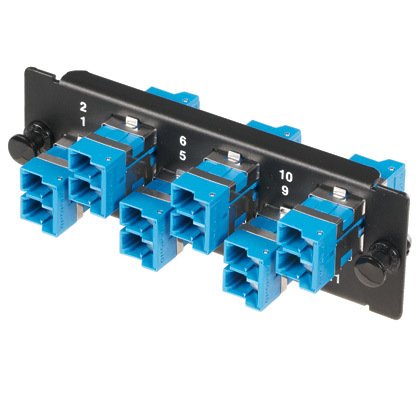 E-2000 FAP zirkon dioksit seramik bölünmüş kollu altı E-2000 çift yönlü tekli konum fiber optik adaptörler (Mavi) ile yüklendi.