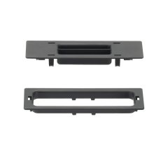 1.5'' x 5'' kabine üst açıklıkları kapatmak mühür için kullanılır. Ayrıca geçmeli kapak kaldırıldı açıklıklar için CTGN1X5 eklemek için kullanılabilir. Net-Erişim ™ Dolaplar ile kullanım içindir. Siyah renk