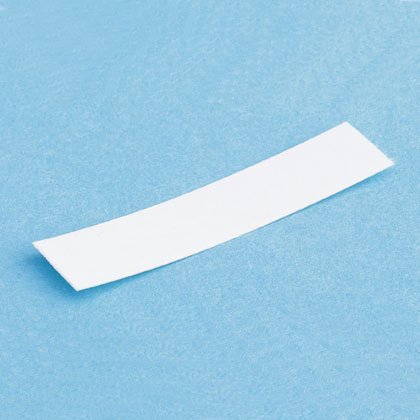 2-girişi, beyaz olmayan yapışkan polyester yazma etikete.
