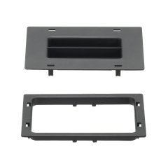 3.5'' x 5'' kabine üst açıklıkları kapatmak mühür için kullanılır. Ayrıca geçmeli kapak kaldırıldı açıklıklar için CTGN3X5 eklemek için kullanılabilir. Net-Erişim ™ Dolaplar ile kullanım içindir. Siyah renk