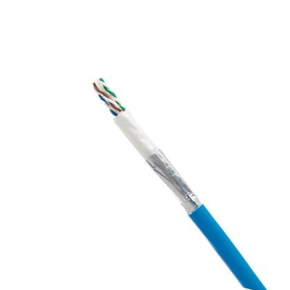 alan Cat 6A Gelişmiş Matrix 4-çifti 23 AWG bakır kablo U / UTP, LSZH (düşük sıfır halojen, IEC60332-1 ve 60332-3 duman), beyaz, Euro palet, 1000ft / 305 m.
