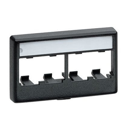 endüstri standardı açılması için Mini Com modüler mobilya aynası, dört Mini Com® Modülleri kabul eder. etiket ve etiket kapağı dahildir. Beyaz kapalı.