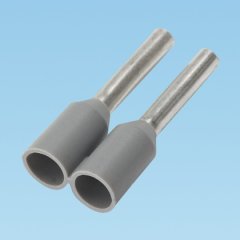 Yalıtımlı yüksükleri, makara üzerinde tek kablolu gri DİN manşonlar, 18 AWG (0.75mm²), 8 mm Pim uzunluğu.