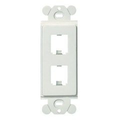 Mini Com dikdörtgen adaptörü, standart GFCI faceplates arkasında bağlar, iki Mini-Com® Modülü, Beyaz kabul eder.