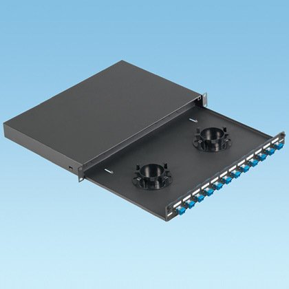 Tek modlu bir fiberin 24 E-2000 Dubleks adaptörleri ile önceden yüklenmiştir. Boyutlar: 1.74 W (44.2mm x 444.5mm x 304.8mm) FD1W24BUDE2KZ EMEA mevcuttur 12.0'' D x ''H 17.5 x'' Yalnızca