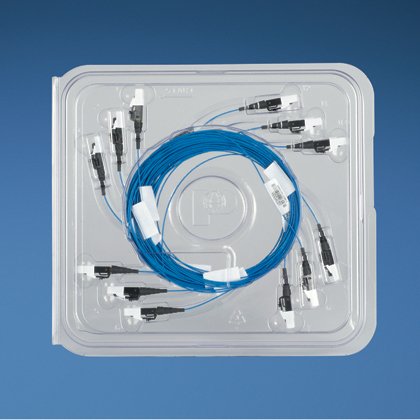 OM3 optimize Ayrı ayrı oniki, ince teller LC bağlayıcılar, 900um tamponlu fiber.