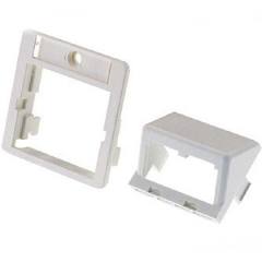 biri 2/1 boy insert eğimli Mini Com 50mm x 50mm adaptör, iki Mini-Com modülleri kabul eder. montaj vidaları ve metal montaj plakası ile birlikte verilir. Arktik Beyaz.