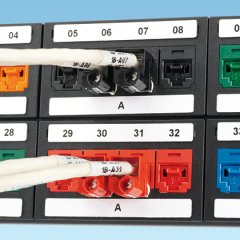Termal transfer siyah panel bileşen etiket, 2.52'' W x 0.10'' , H, yükseltilmiş paneli, 1 etiket / satır, 500 pc kaldırdı. paket miktarı.