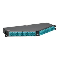 QuickNet HDQ serisi High Density fiber optik Kaset, OM4 128 lifli Brocade tipi etiket, 1RU açılı profil, optimize edilmiş kaybı, Dubleks LC 8 lifli MTP - yöntem A.