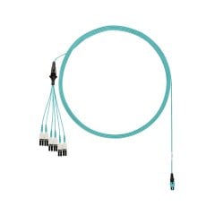 OM4 12 fiber yuvarlak demeti kablo düzeneği olup, düşük duman sıfır halojen (LSZH) alan, LC Uniboot, zikzaklı çifti 1, en kısa 2'ye Std IL, Aqua, 27 metreye kadar PanMPO Erkek.