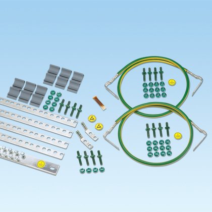 42 RUs dolaplar yeni tesisler için komple topraklama kiti # 12-24 dişli veya M6, ray bağlantı elemanları ve ray derinliği en fazla 30'' (şöyledir .75m), bir RGS13442-4-1 kabin topraklama şeridi kiti, iki RGESD2-1 ESD içerir bağlantı setleri, bir RGRB19U t
