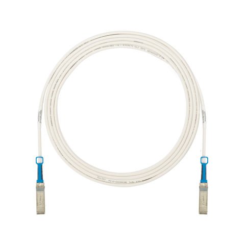 Her iki ucunda SFP + 10Gbps sıcak takılabilir modüler konnektörleri, Beyaz, 3 metre ile montaj Yüksek hızlı twinaxial kablosu.
