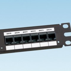 Termal aktarım bileşeni etiketi, 3.79'' TIA 1 etiket / satır 2500 PC, kırmızı, süper-yapışkanlık poliester delikli H, 1,2,3,4,5 ya da 6-port, W 0.30'' x. paket miktarı.