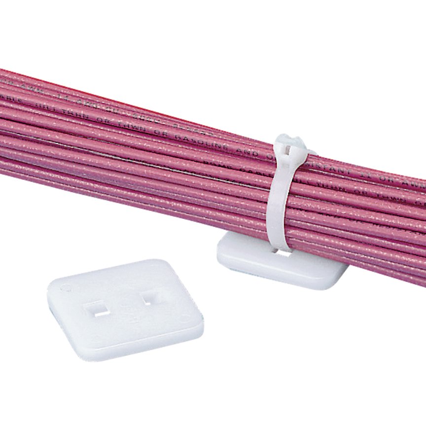 düşük profilli kablo bağı doğal monte havai uzay sınırlıdır montaj yüzeye yakın kablo demetlerini tutmak için tasarlanmıştır. Bu 1.22'' uzunluk x 1.22'' genişliğinde (30.1 x 30.1 mm) ve bir kullanıcı yapışkan tedarik ile monte edilir. Bu ağırlık, naylon 6