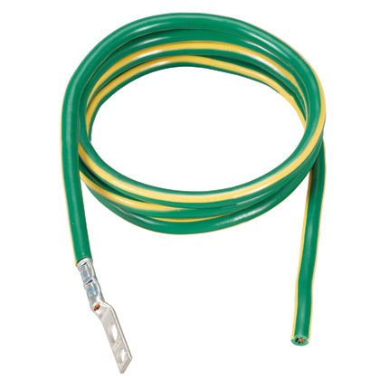 Sarı yatay şerit. Jumper'la ile bir 120'' uzunluğu 6. AWG yeşil kablo önceden sonlandırılan LCC6-14JAW-L bir ucunda ..