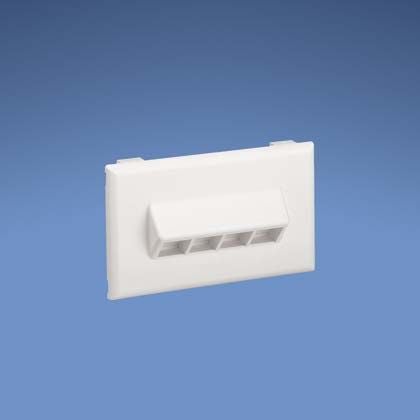 Snap-on 4-pozisyonunda yatay kaplamasını herhangi Panduit® NetKey® Modülü kabul eğimli. Panduit® Hızlı çekin ™ Çıkışı Kutuları, Yüzey Raceway Systems, ve Pan-Pole ™ Çıkışı Polonyalılar ile uyumludur.
