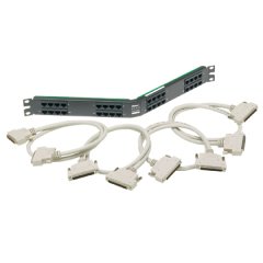 SCSI HD68 RJ45-to-siyah bir patch panel takımı açılı 32 bağlantı her iki ucunda 68 pimli DB68 erkek fişler (üç feet uzunluğunda, dört kablo takımını kapsamaktadır, dört 68 iğneli SCSI konektörlere kablolu 32 RJ45 bağlantı noktası vardır 1 RU).
