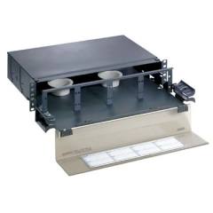 8 FAP veya FMP Adaptör Panelleri kadar tutar. Boyutlar: 3.4 W 15.3'' D x ''H 19.85 x'' (86mm x 432mm x 390mm)